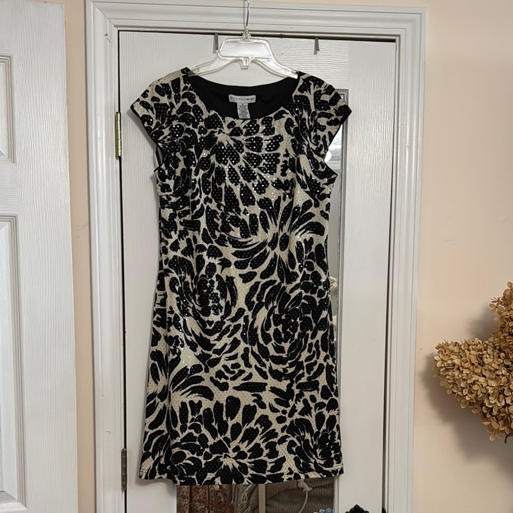 Madison Leigh Black and White Sheath Mini Dress